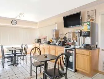 Super 8 By Wyndham Ashland 