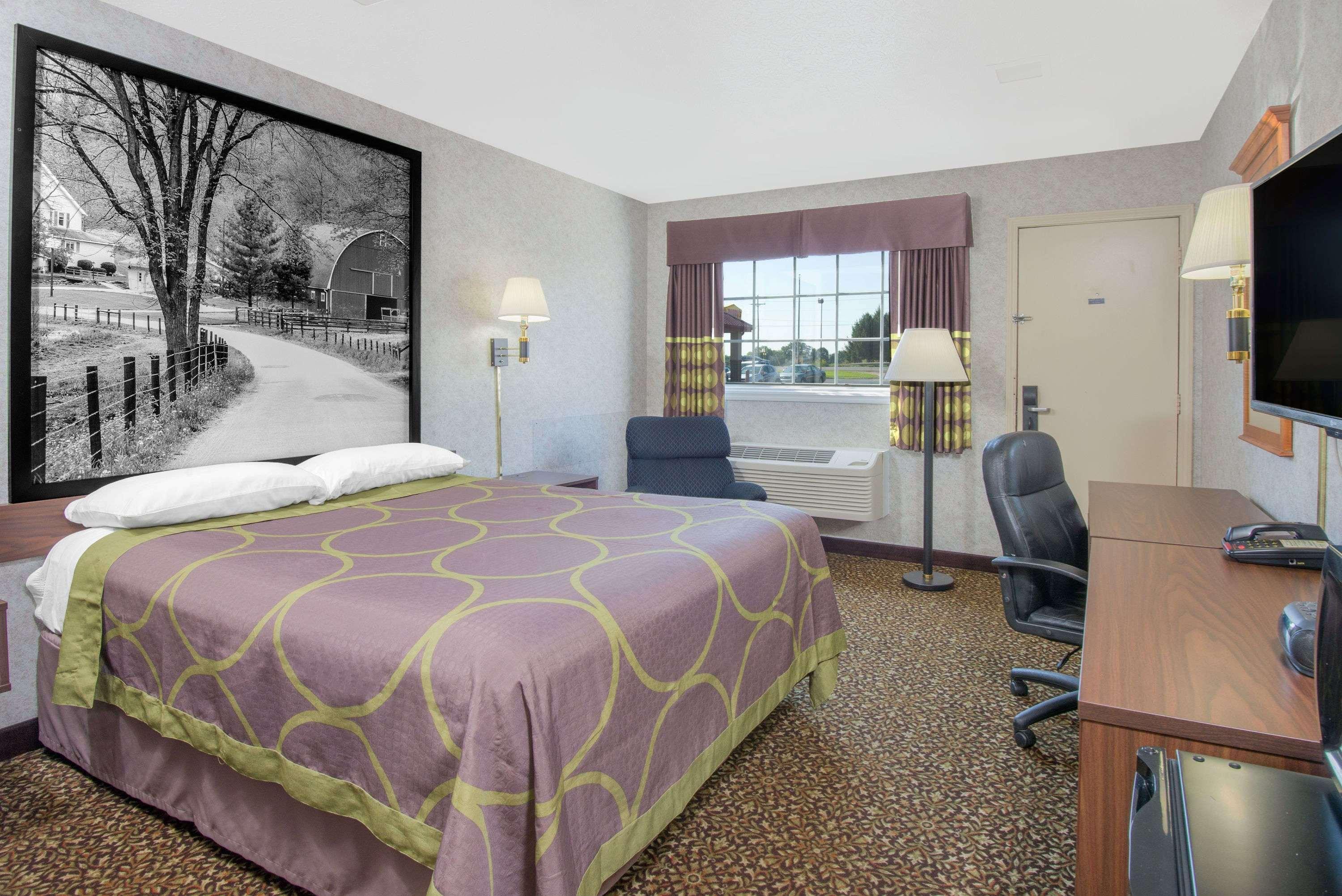 Super 8 By Wyndham Hotel Ashland